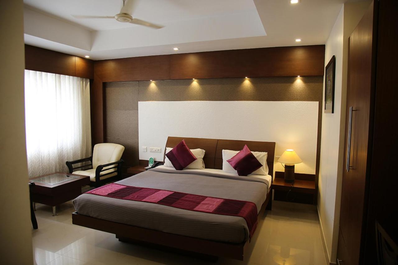 Hotel Royal Omars Kannur Exterior foto
